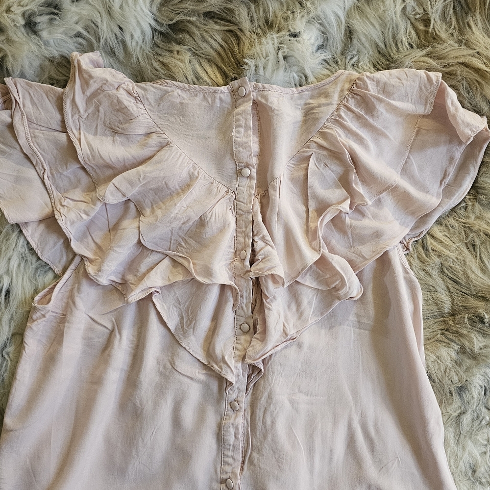 Delicate Blush Ruffle Top - Picture 4 of 4
